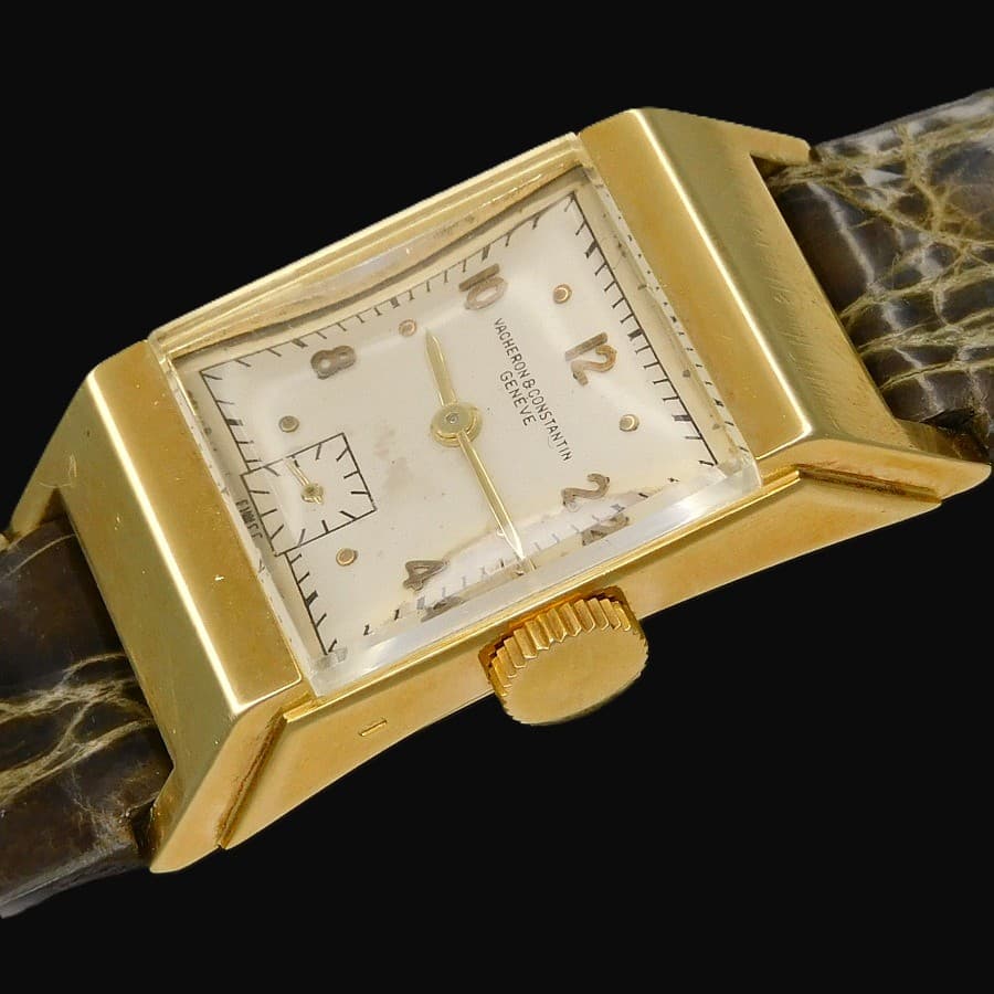 VACHERON CONSTANTIN VINTAGE MODELS Legendary Caliber.435 18k Solid Gold Rectangular Case Circa 1940